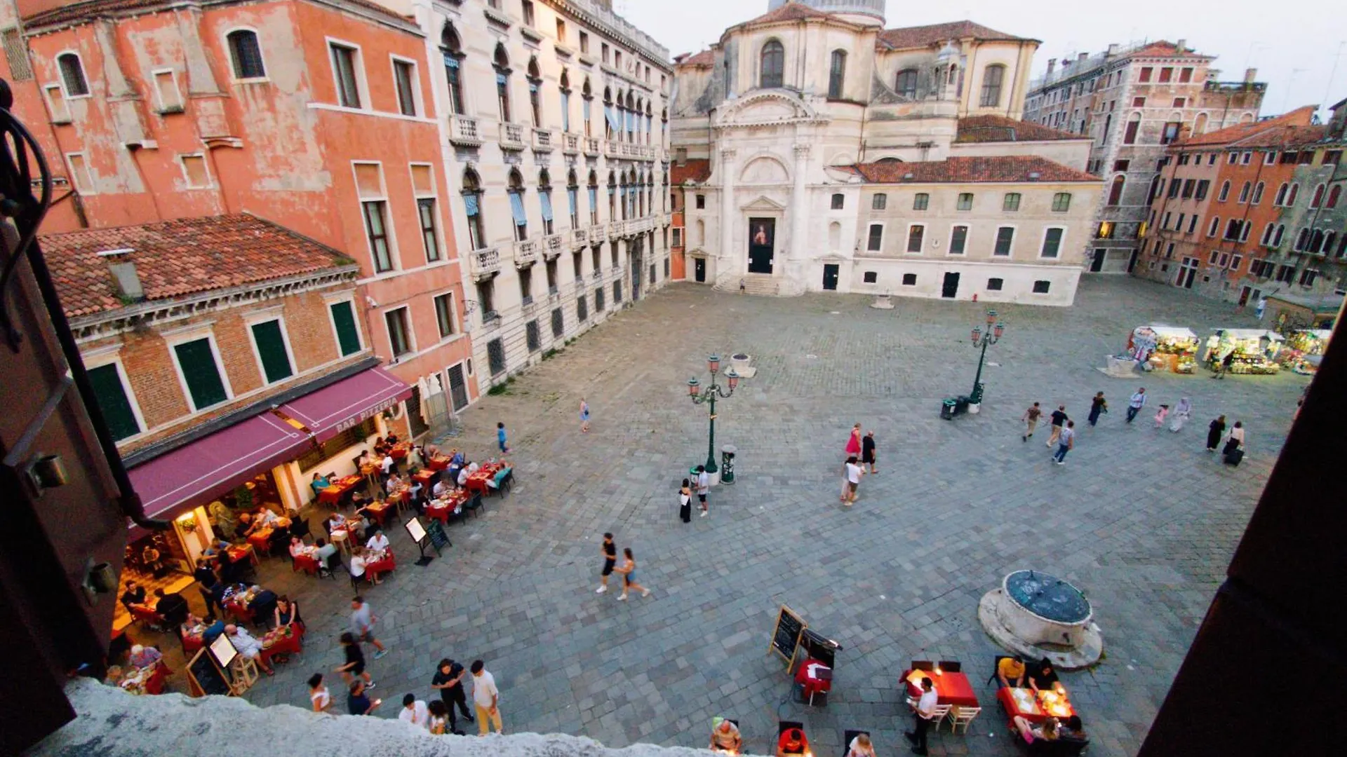 Venice San Geremia Apartment